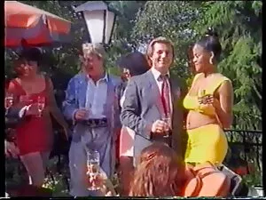 სამი ერთად, უფასო პო ...