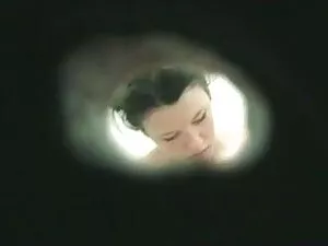 დიდი ძუძუები, დიდი ჯ ...