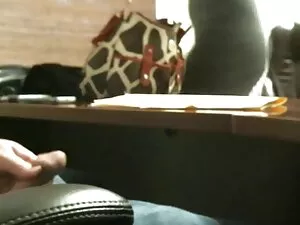 ეს მასწავლებელი, დიდ ...